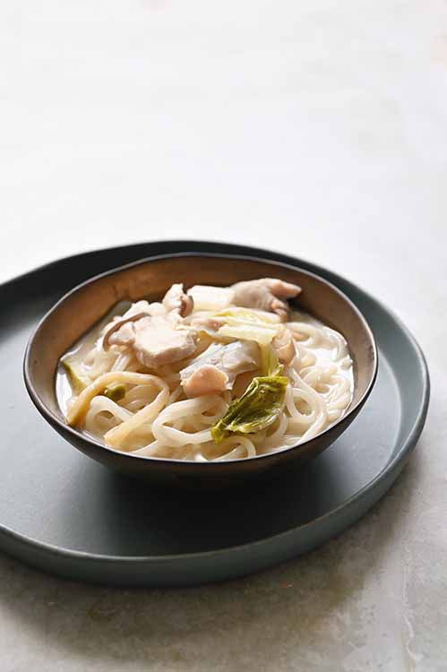artisanal ceramic bowl in singapore