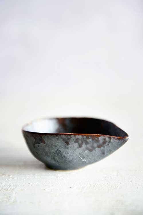 Tableware Handmade Free-Form Salad Dressing Server