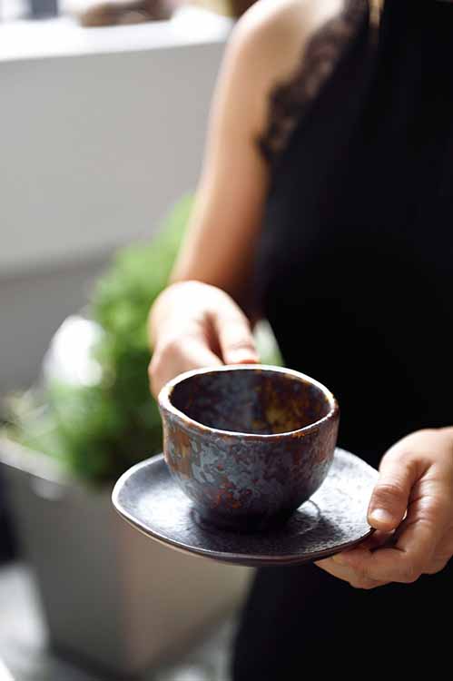 Tableware Handmade Free-Form Cup and Coaster Set