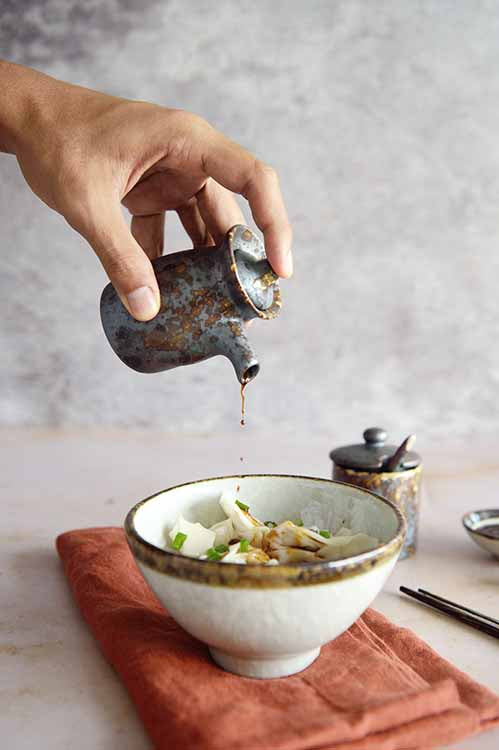 Tableware Handmade Free-Form Soya Pot