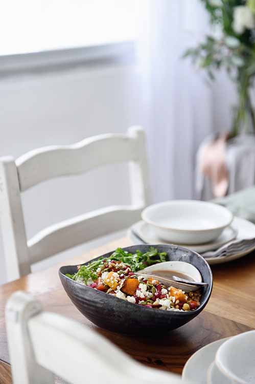 Tableware Handmade Free-Form Shell Sharing Dish