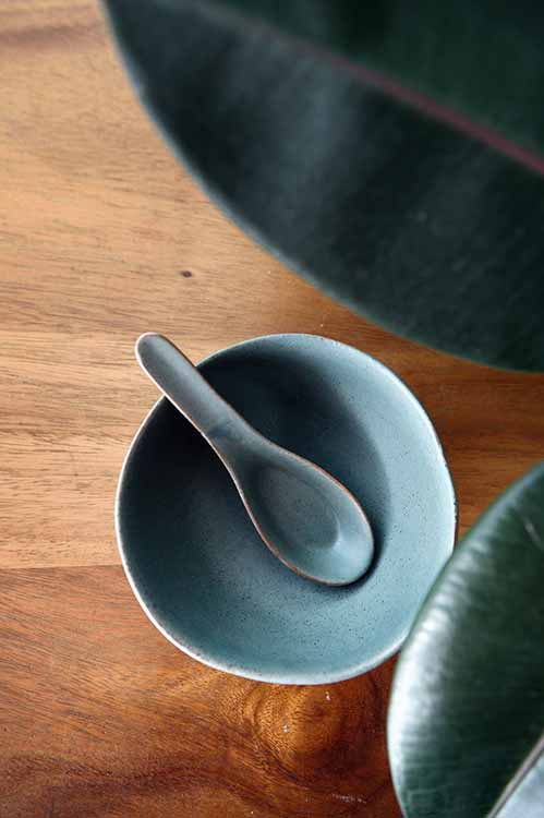 handcrafted ceramic tableware