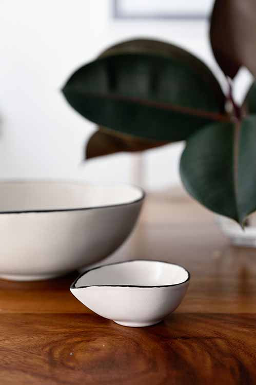 Handmade Ceramic tableware Free-Form Salad Dressing Server
